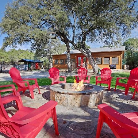 Wimberley Log Cabins Resort And Suites- Unit 2 Ngoại thất bức ảnh