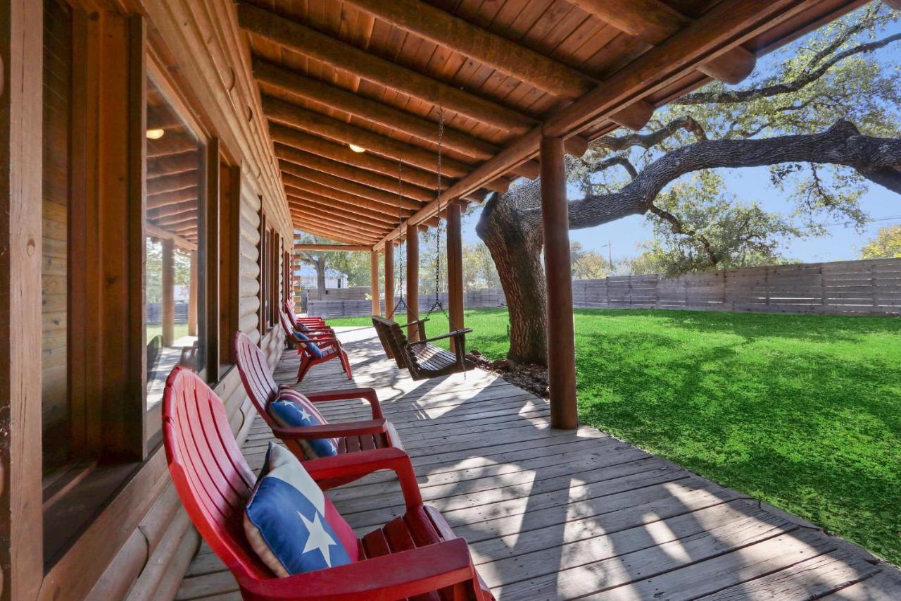 Wimberley Log Cabins Resort And Suites- Unit 2 Ngoại thất bức ảnh
