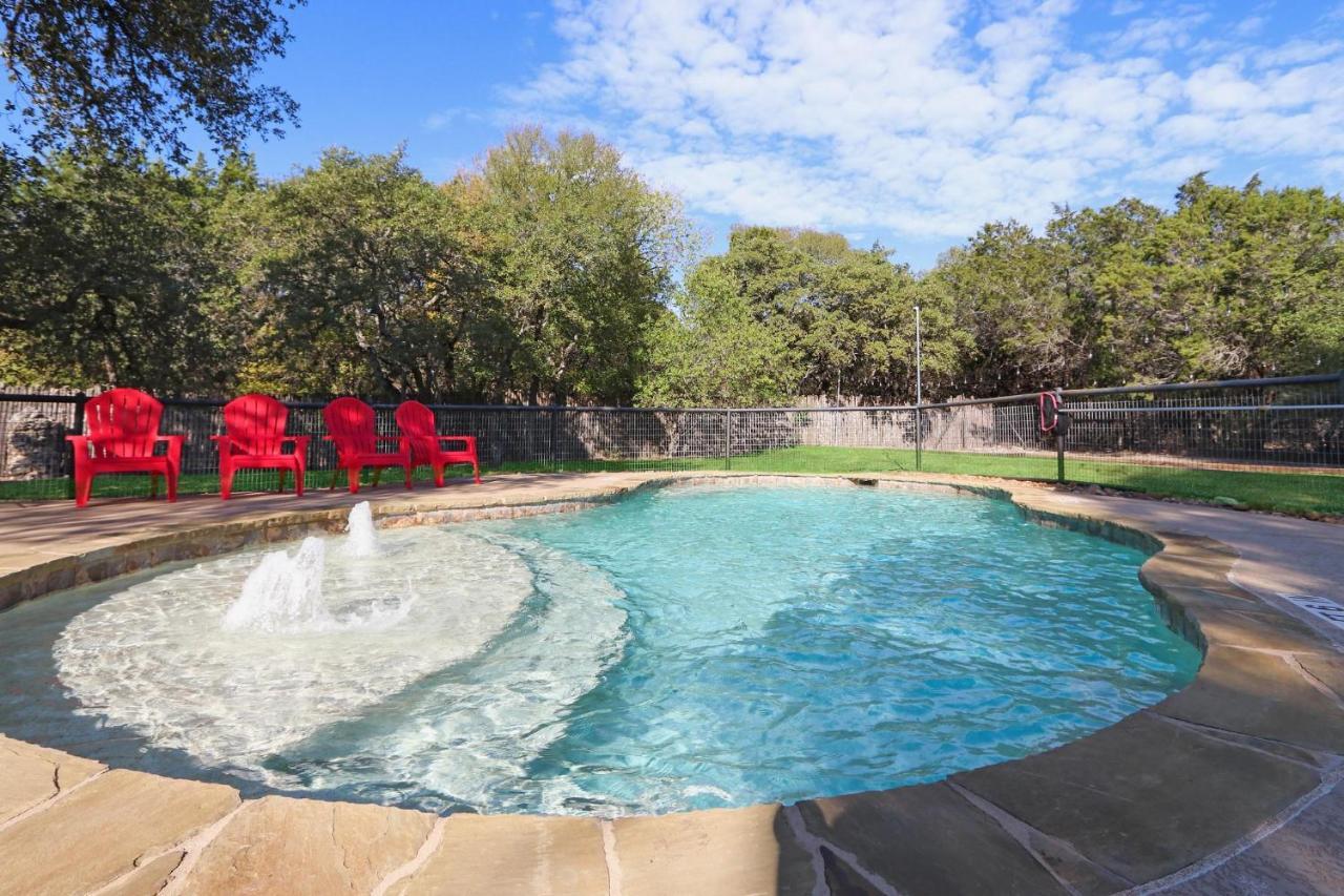 Wimberley Log Cabins Resort And Suites- Unit 2 Ngoại thất bức ảnh